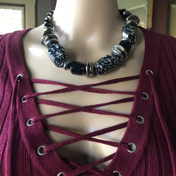 Black & Silver Chunky Bead Necklace/Earrings - Picture 5 of 5